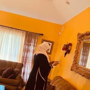 Meet your Posher, Saber